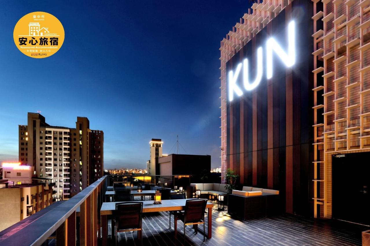 Kun Tour Hotel Taichung Buitenkant foto