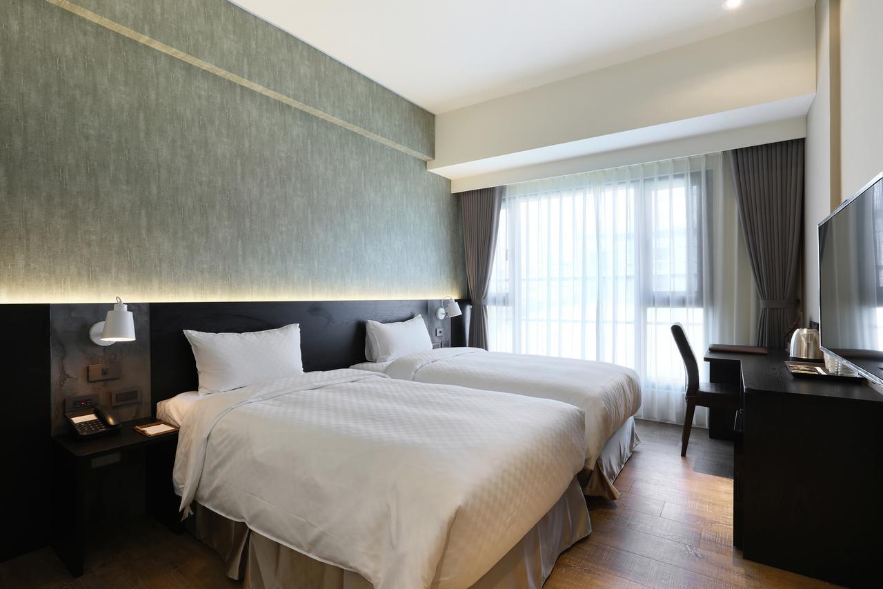 Kun Tour Hotel Taichung Buitenkant foto