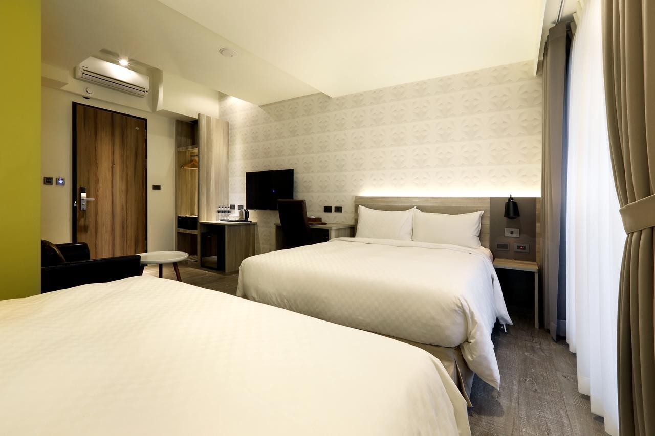 Kun Tour Hotel Taichung Buitenkant foto