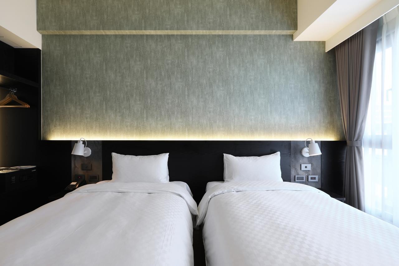 Kun Tour Hotel Taichung Buitenkant foto